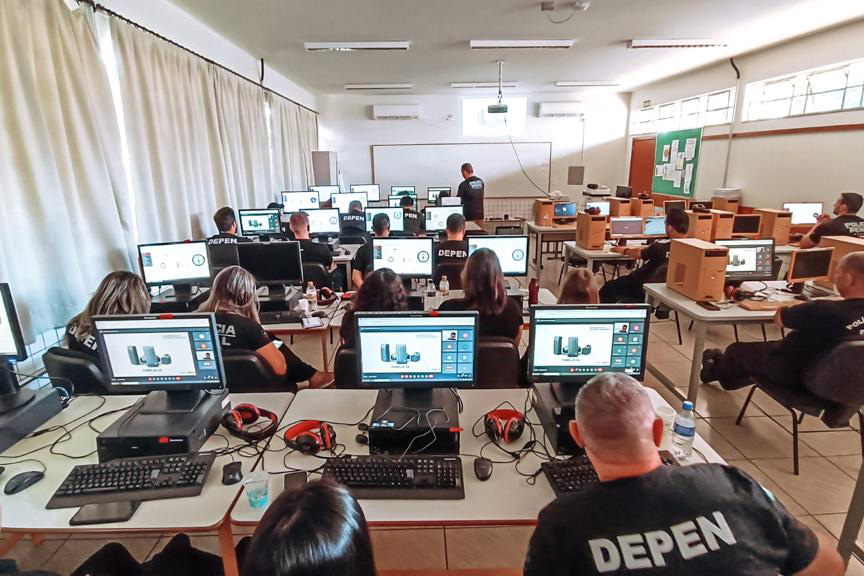 Capacitação em monitoramento agiliza trabalho da Polícia Penal no sudoeste do Paraná